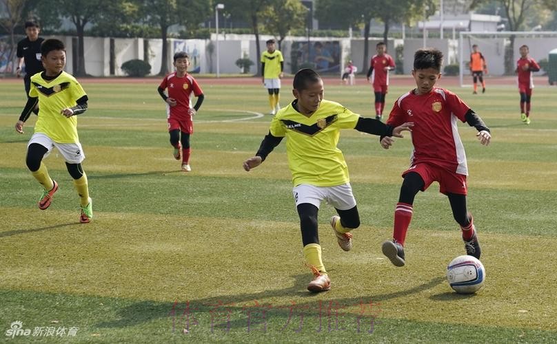 燕京啤酒2017中国足协杯种子计划进校园活动举行 燕京啤酒2017中国足协杯种子计划进校园活动举行